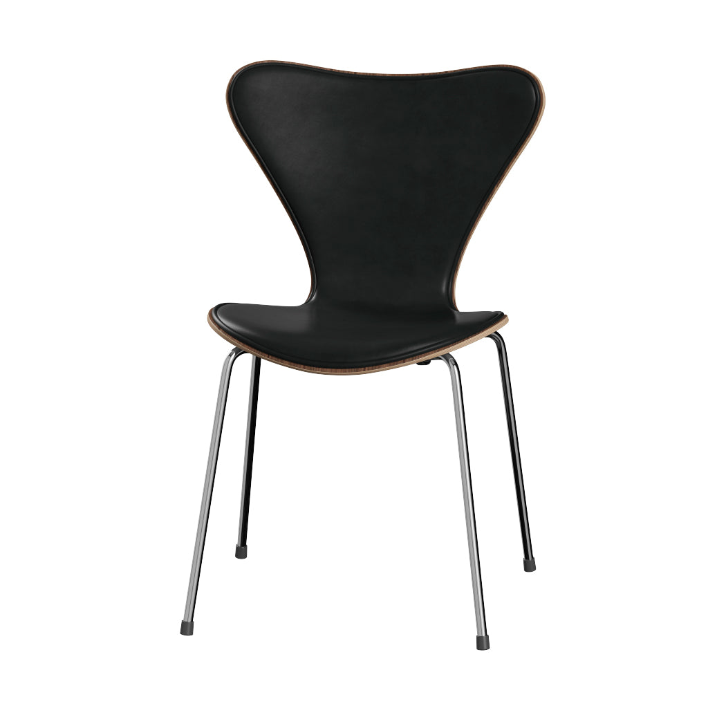 Fritz Hansen - 3107 stol, naturfiner og forsidepolstret i Grace læder - Valnød - Sort læder - Krom stel - Jacobsen Plus