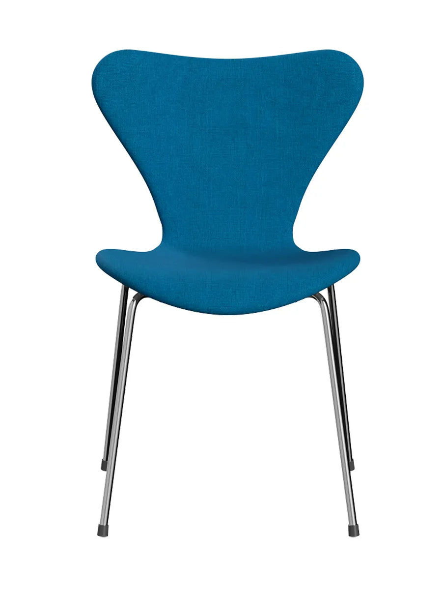 3107 Serie 7, fuldpolstret af Arne Jacobsen - Hallingdal / 850 Turkis - Jacobsen Plus