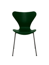 3107 Serie 7 stol i farvet ask af Arne Jacobsen - Evergreen / Warm Graphite - Jacobsen Plus