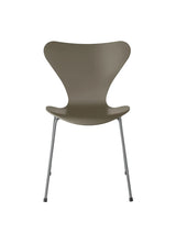 3107 Serie 7 stol lakeret af Arne Jacobsen - Olive Green / Silver Grey - Jacobsen Plus