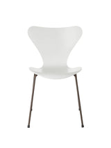3107 Serie 7 stol lakeret af Arne Jacobsen - Hvid / Brown Bronze - Jacobsen Plus