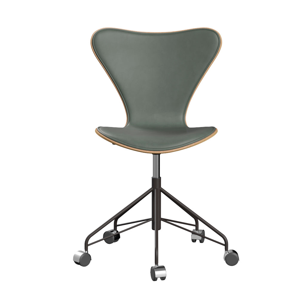 Fritz Hansen - 3117 kontorstol, naturfiner og forsidepolstret i Grace læder - Bøg - Concrete Grey læder - Warm Graphite stel - Jacobsen Plus