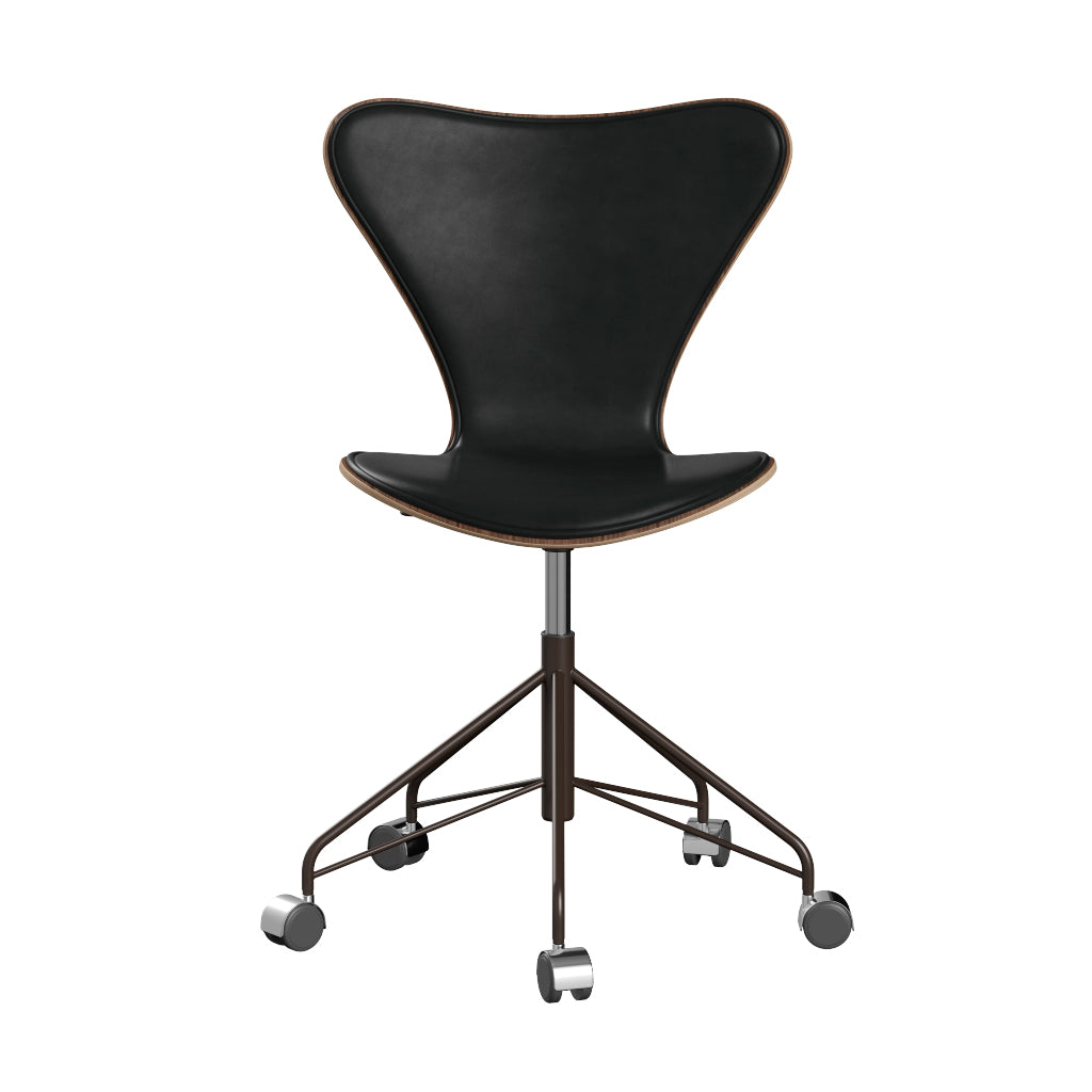 Fritz Hansen - 3117 kontorstol, naturfiner og forsidepolstret i Grace læder - Valnød - Sort læder - Brown Bronze stel - Jacobsen Plus
