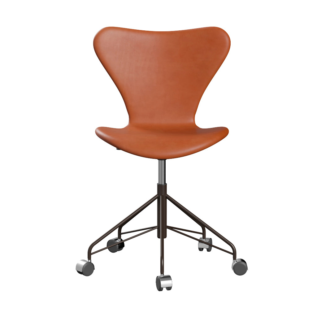 Fritz Hansen - 3117 kontorstol, fuldpolstret i Grace læder - Valnød læder - Brown Bronze stel - Jacobsen Plus