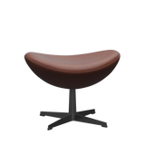 3127 Fodskammel til Ægget, stel i sort af Arne Jacobsen - Grace læder - Chestnut - Jacobsen Plus
