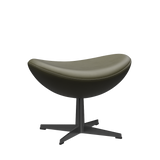 3127 Fodskammel til Ægget, stel i sort af Arne Jacobsen - Essential læder - Moss Green - Jacobsen Plus