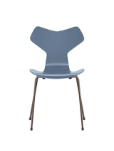 3130 Grand Prix stol lakeret af Arne Jacobsen - Dusk Blue / Brown Bronze - Jacobsen Plus