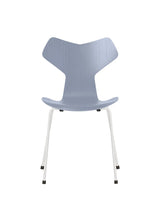 3130 Grand Prix stol i farvet ask af Arne Jacobsen - Lavender Blue / Hvid - Jacobsen Plus