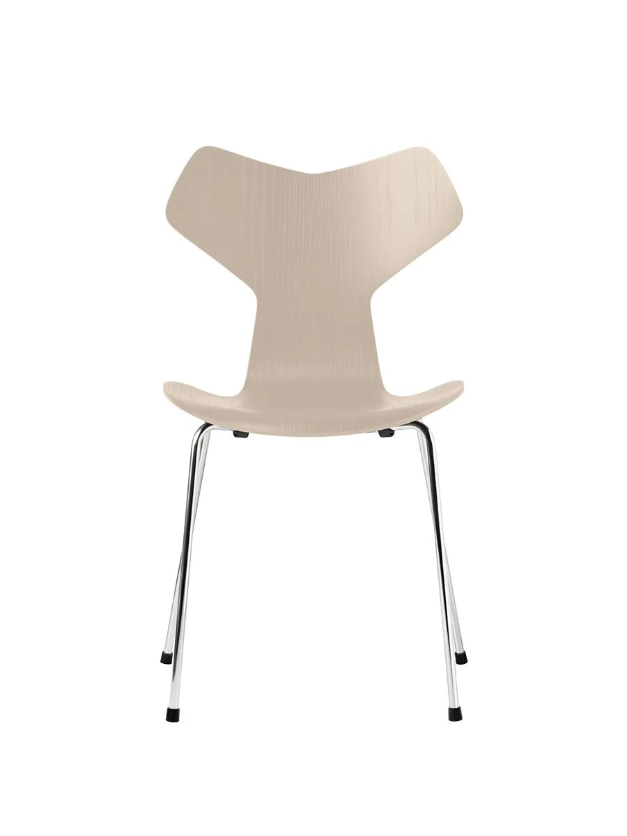 3130 Grand Prix stol i farvet ask af Arne Jacobsen - Light Beige / Krom - Jacobsen Plus