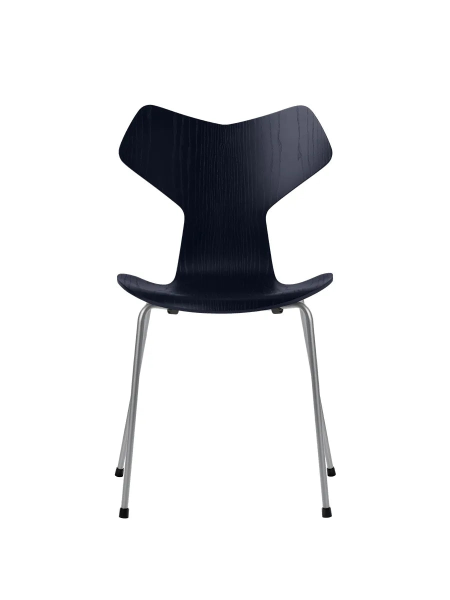 3130 Grand Prix stol i farvet ask af Arne Jacobsen - Midnight Blue / Silver Grey - Jacobsen Plus