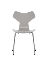 3130 Grand Prix stol lakeret af Arne Jacobsen - Nine Grey / Silver Grey - Jacobsen Plus