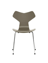 3130 Grand Prix stol lakeret af Arne Jacobsen - Nine Grey / Krom - Jacobsen Plus
