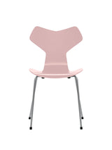 3130 Grand Prix stol lakeret af Arne Jacobsen - Pale Rose / Silver Grey - Jacobsen Plus