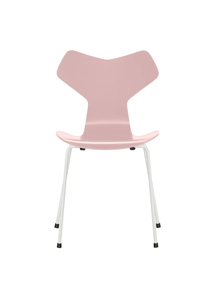 3130 Grand Prix stol lakeret af Arne Jacobsen - Pale Rose / Hvid - Jacobsen Plus