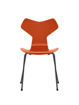 3130 Grand Prix stol lakeret af Arne Jacobsen - Paradise Orange / Warm Graphite - Jacobsen Plus