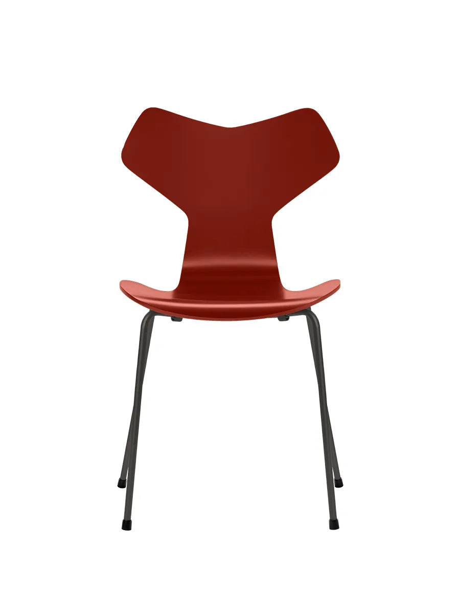 3130 Grand Prix stol lakeret af Arne Jacobsen - Venetian Red / Warm Graphite - Jacobsen Plus