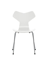 3130 Grand Prix stol lakeret af Arne Jacobsen - Hvid / Silver Grey - Jacobsen Plus