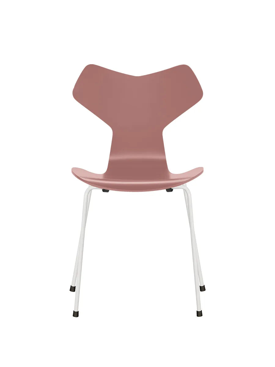 3130 Grand Prix stol lakeret af Arne Jacobsen - Wild Rose / Hvid - Jacobsen Plus