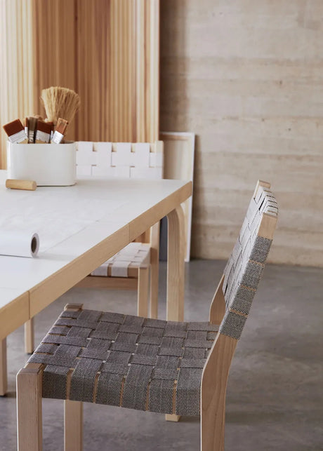 Chair 611 fra Artek - 2 - Jacobsen Plus