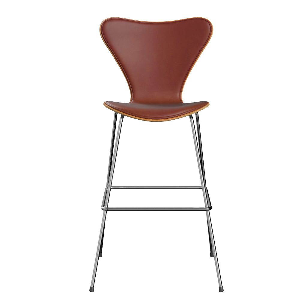 Fritz Hansen - 3197 høj barstol, naturfiner og forsidepolstret i Grace læder - Kirsebær - Kastanjebrun læder - Krom stel - Jacobsen Plus