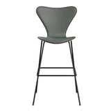 Fritz Hansen - 3197 høj barstol, naturfiner og forsidepolstret i Grace læder - Mørkbejdset eg- Concrete Grey læder - Sort stel - Jacobsen Plus