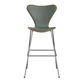 Fritz Hansen - 3197 høj barstol, naturfiner og forsidepolstret i Grace læder - Elm - Concrete Grey læder - Krom stel - Jacobsen Plus