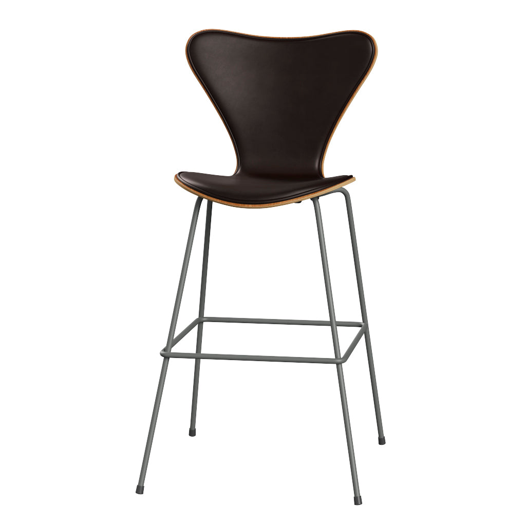 Fritz Hansen - 3197 høj barstol, naturfiner og forsidepolstret i Grace læder - Elm - Mørk brun læder - Silver Grey stel - Jacobsen Plus
