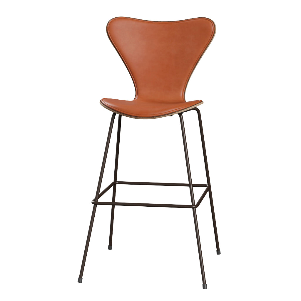Fritz Hansen - 3197 høj barstol, naturfiner og forsidepolstret i Grace læder - Valnød - Valnød læder - Brown Bronze stel - Jacobsen Plus