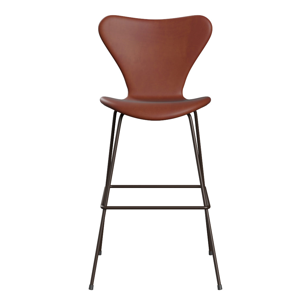 Fritz Hansen - 3197 høj barstol, fuldpolstret i Grace læder - Kastanjebrun læder - Brown Bronze stel - Jacobsen Plus