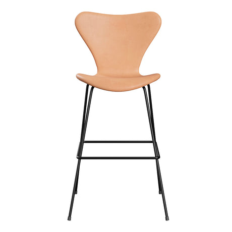 Fritz Hansen - 3197 høj barstol, fuldpolstret i Natur læder - Krom stel - Jacobsen Plus