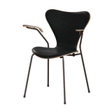 Fritz Hansen - 3207 stol med armlæn, naturfiner og forsidepolstret i Grace læder - Valnød - Sort læder - Brown Bronze stel - Jacobsen Plus
