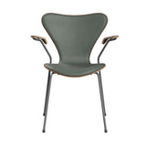 Fritz Hansen - 3207 stol med armlæn, naturfiner og forsidepolstret i Grace læder - Valnød - Concrete Grey læder - Silver Grey stel - Jacobsen Plus