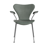 Fritz Hansen - 3207 stol med armlæn, fuldpolstret i Grace læder - Concrete Grey læder - Chrome stel - Jacobsen Plus