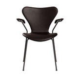 Fritz Hansen - 3207 stol med armlæn, fuldpolstret i Grace læder - Dark Brown læder - Warm Graphite stel - Jacobsen Plus