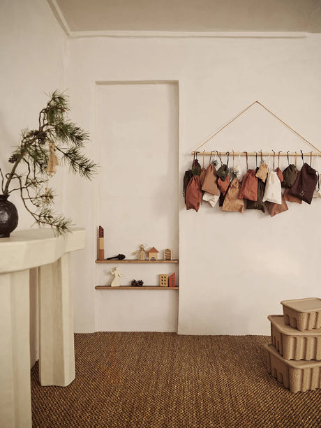 Christmas Countdown, 24 bags fra Ferm Living - 2 - Jacobsen Plus