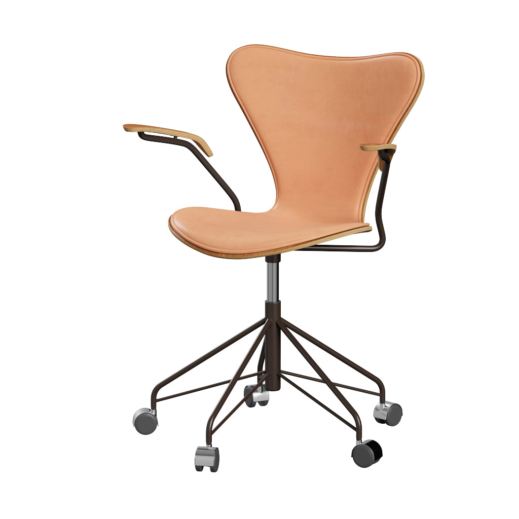 Fritz Hansen - 3217 kontorstol med armlæn, naturfiner og forsidepolstret i Natur læder - Elm - Brown Bronze stel - Jacobsen Plus