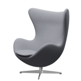 Ægget, Christianshavn stof, drejelig inkl. skammel af Arne Jacobsen - Lys grå uni 1170 - Jacobsen Plus