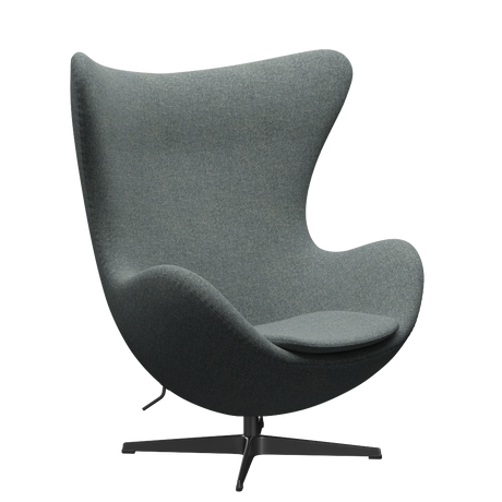 3316 Ægget loungestol, stel i sort af Arne Jacobsen - Hallingdal - 130 Grey - Jacobsen Plus