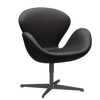 3320 Svanen loungestol, stel i warm graphite af Arne Jacobsen