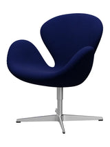 3320 Svanen i stof (prisgruppe 2) af Arne Jacobsen - 773 Mørk blå / Hallingdal - Jacobsen Plus