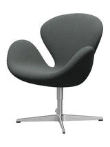 3320 Svanen i stof (prisgruppe 2) af Arne Jacobsen - 153 Charcoal / Steelcut Trio - Jacobsen Plus
