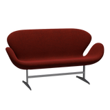 3321 Svanesofa af Arne Jacobsen - Hallingdal - 596 Red/Black - Jacobsen Plus
