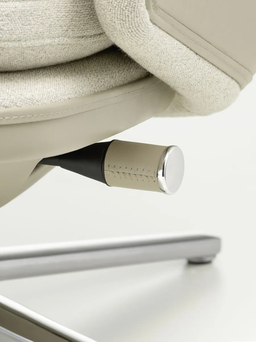 Grand Relax Lænestol inkl. Fodskammel, grey/beige fra Vitra