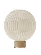 375 Bordlampe fra Le Klint - Medium / Plast (375MLO) - Jacobsen Plus