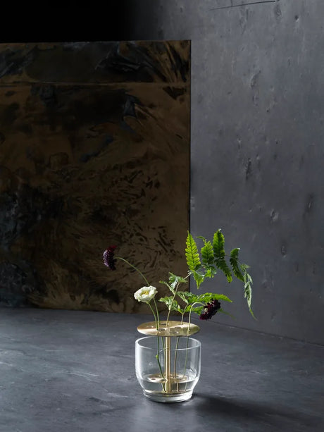 Lille Ikebana Vase, messing af Jaime Hayon - 2 - Jacobsen Plus