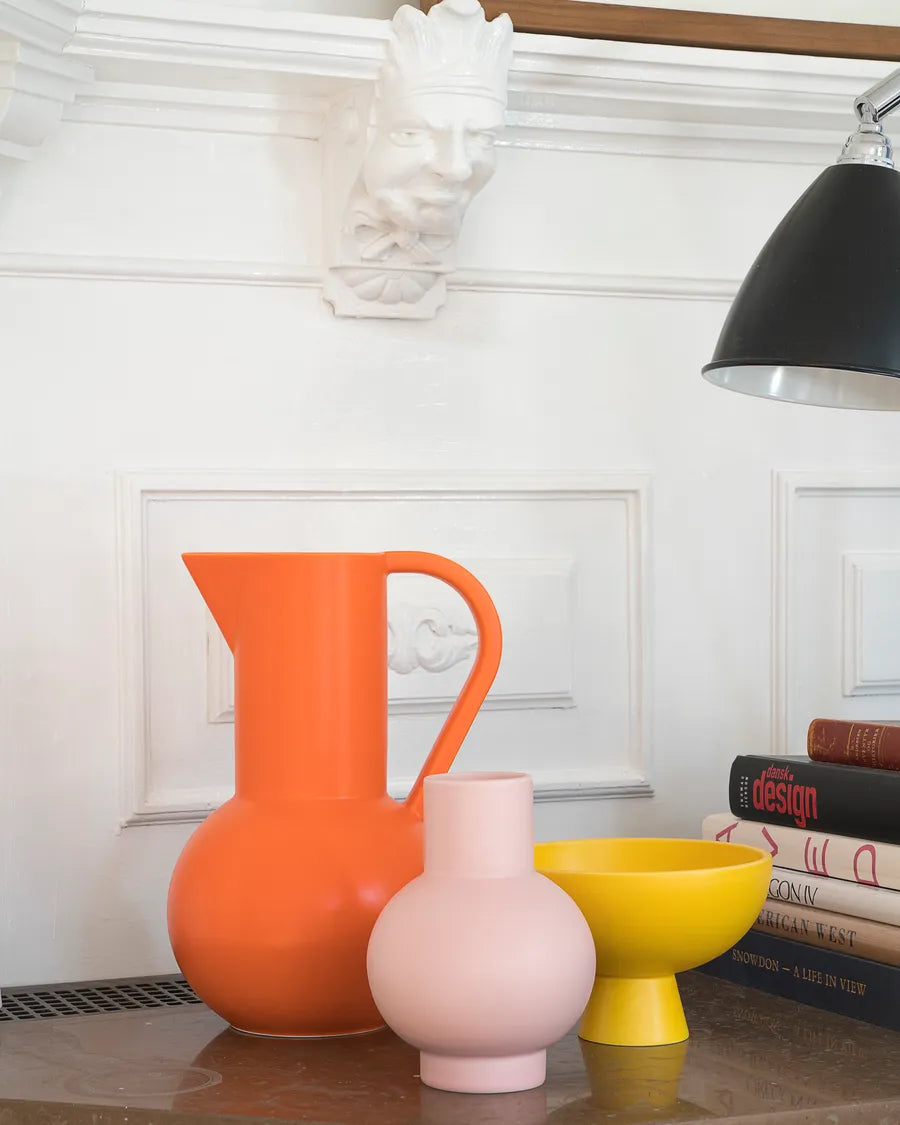 Strøm Kande, vibrant orange fra raawii