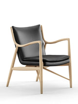 45 Lænestol, sort elegance læder/eg olie af Finn Juhl - 1 - Jacobsen Plus