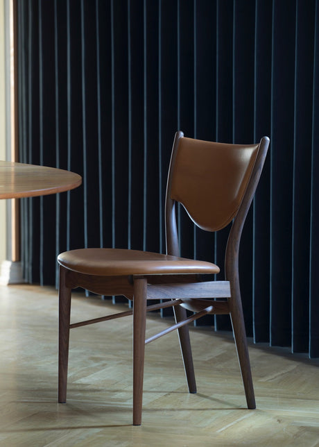 46 Chair, valnød af Finn Juhl - 1 - Jacobsen Plus