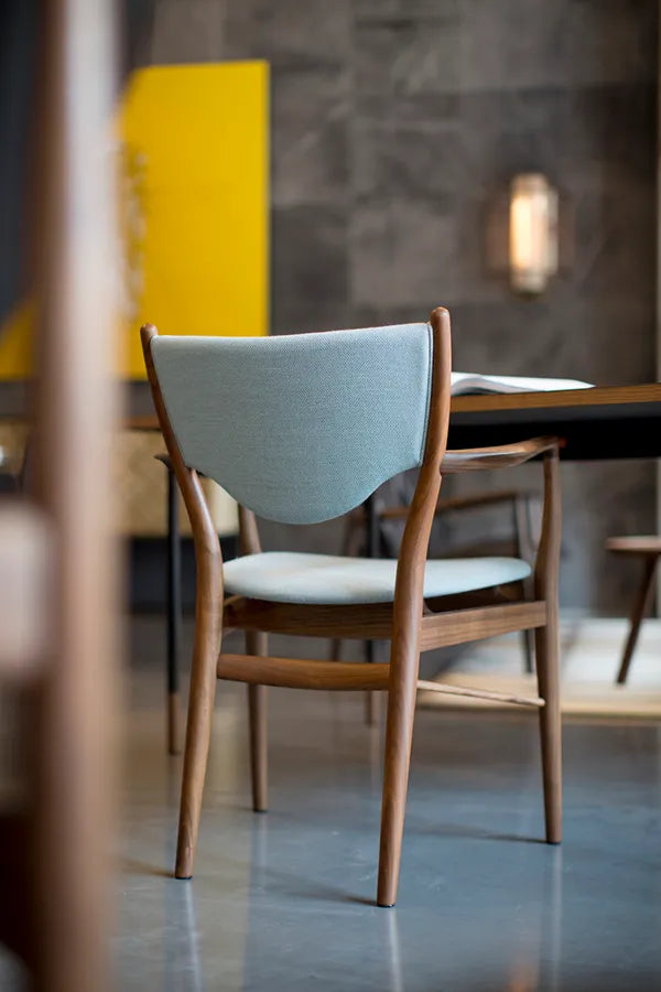 46 Armchair af Finn Juhl - 5 - Jacobsen Plus