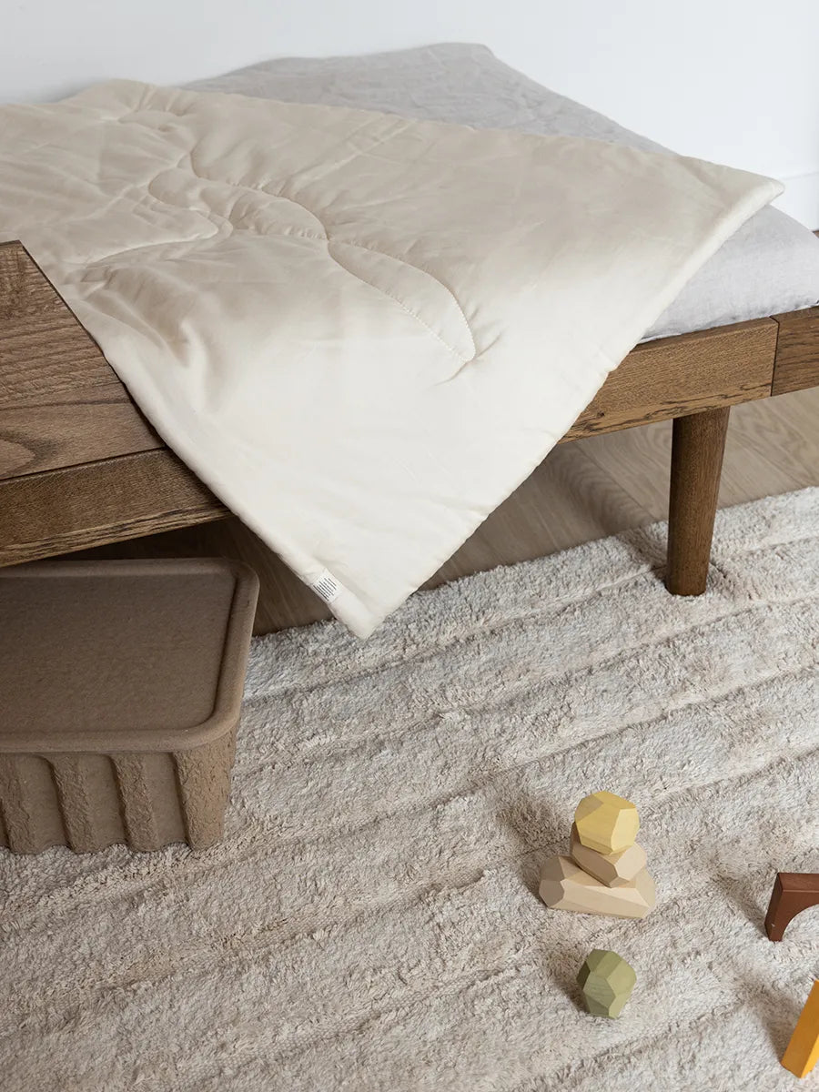 Kolibri babytæppe, beige fra Kas Kopenhagen - 3 - Jacobsen Plus
